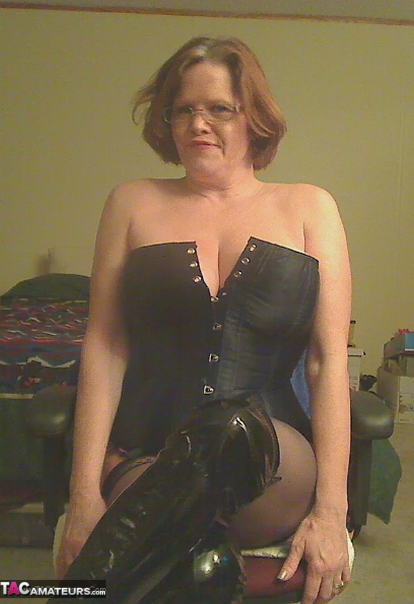 Redheaded amateur Misha MILF looses her large tits from a corset in OTK boots  - Mature, Saggy Tits, Chubby, Curvy, Boots, BBW, Thick, Glasses, Stockings, Redhead  - Photo 6