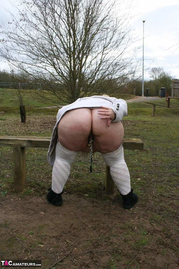 Obese British lady Lexie Cummings flashes while at a public park  - Fetish, Piercing, Mature, Amateur, Saggy Tits, Outdoor, British, Lingerie, Stockings, Ass  - Photo 14