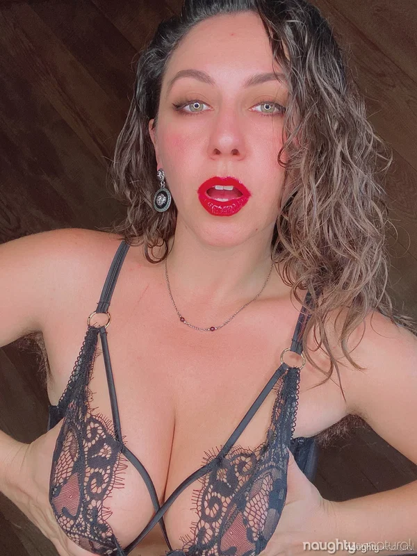 Stunner with red lipstick Nikki Silver shows her stockinged feet & hairy twat  - Hairy, Spreading, Stockings, Lingerie, Pussy, Big Tits, Amateur, Armpit, Feet, Sexy  - Photo 5