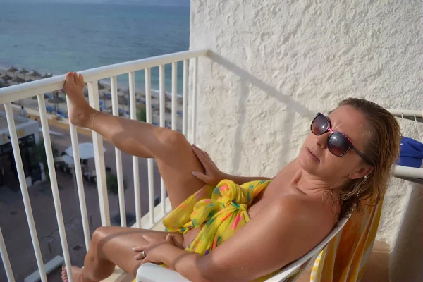 Mature woman Nude Chrissy exposes her tits and pussy while at the beach  - Mature, Public, MILF, Chubby, Curvy, Thick, Beach, Dutch, BBW, Shorts  - Photo 8