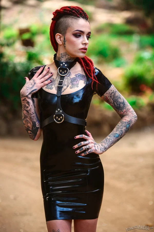 Goth girl Leigh Raven works clear of latex dress for nude solo poses  - Goth, Tattoo, Fetish, Latex, Piercing, Leather, Nipples, Tiny Tits, Redhead, Natural Tits  - Photo 6
