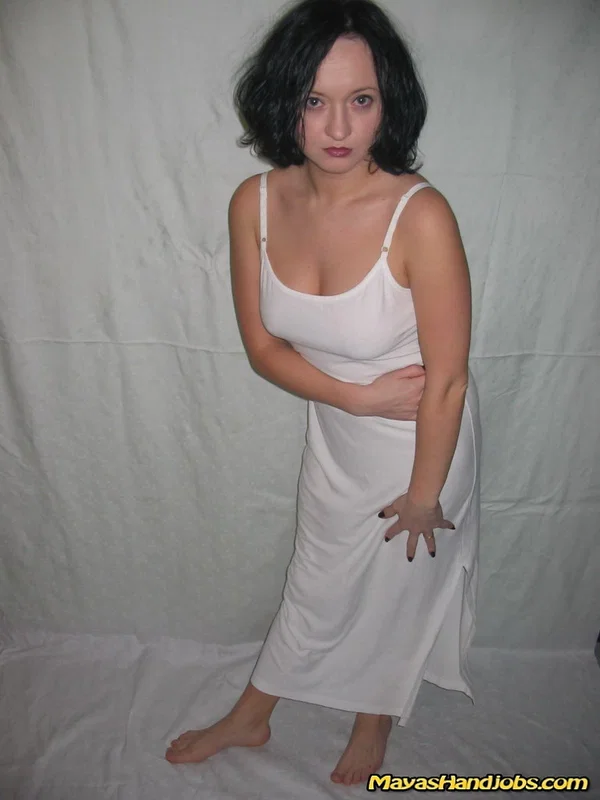 Kinky MILF Mayas Handjobs flaunts her hot natural tits and tasty pussy  - MILF, Short Hair, Brunette, Non Nude, Spreading, Pussy  - Photo 1