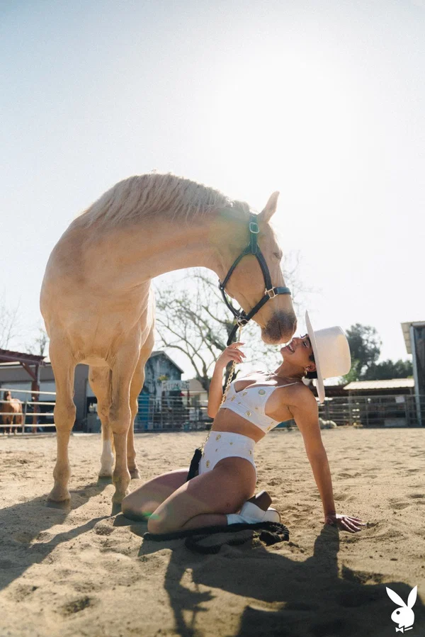 Petite teen Mia Valentine exposes her juggs and fantastic curves on a ranch  - Farm, Uniform, Short Hair, Outdoor, Babe, Centerfold, Natural Tits, Pussy, Big Tits, High Heels  - Photo 2