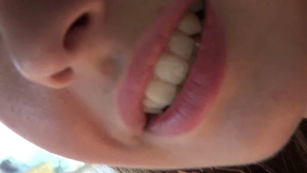 Amateur GF Sissiemaus sucks fingers, cock & masturbates in mobile blowjob  - Amateur, European, Blowjob, Outdoor, Non Nude  - Photo 1