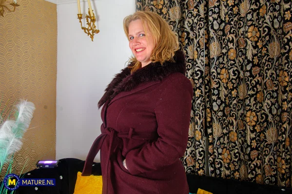 Mature fatty with red hair Katie Kay Lane squats on a dildo in nylons  - Mature, BBW, Curvy, Chubby, Thick, Ass, Saggy Tits, Lingerie, Big Tits, Stockings  - Photo 1