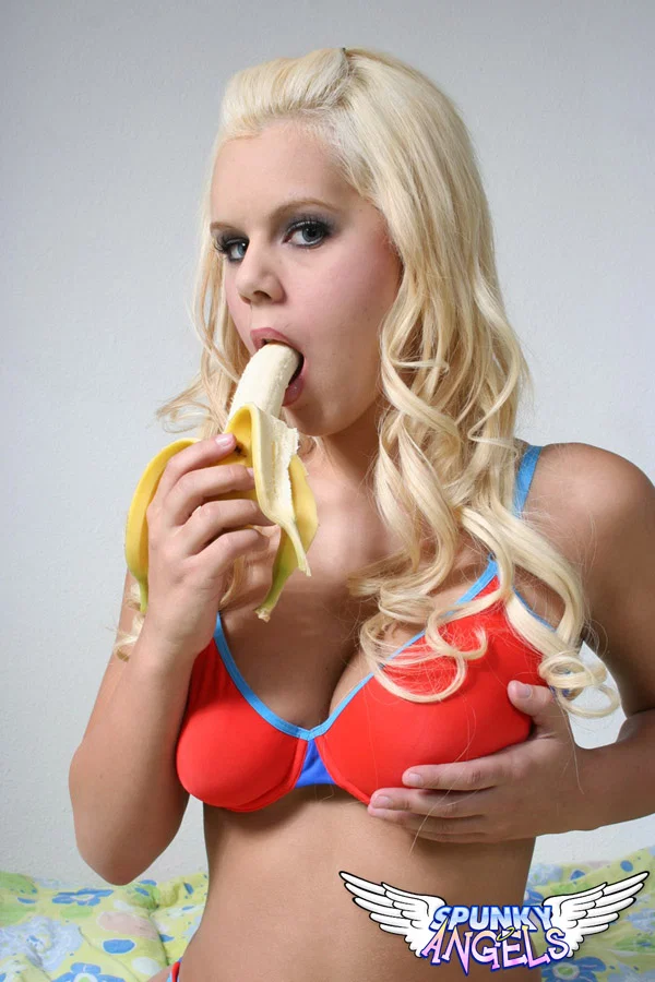 Sexy blonde Jenny eats a banana before showing her big tits and hairless pussy  - Cameltoe, Big Tits, Pussy, Blonde, Panties, Nipples, Close Up, Spreading, Shaved, Dildo  - Photo 3