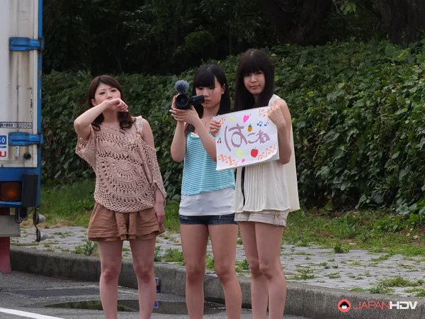 Japanese girls give a CFNM blowjob after flagging down a motorist  - Japanese, Public, Asian, Outdoor, MILF, Reality, POV, Shorts, Blowjob, Face  - Photo 5