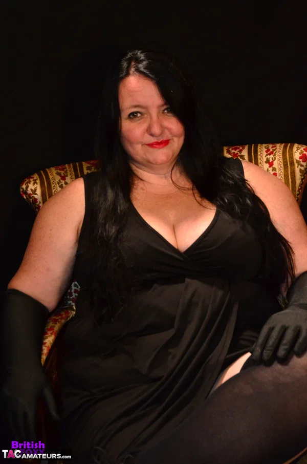 Dark-haired mature BBW British Foxx grabs her big ass during upskirt action  - BBW, Mature, Chubby, PAWG, Curvy, Upskirt, Thick, Stockings, Panties, Amateur  - Photo 4