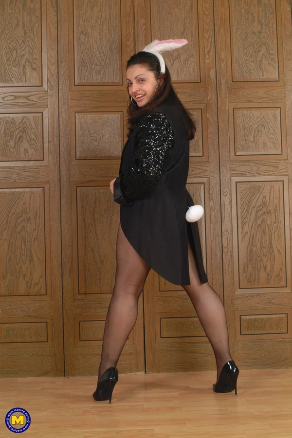 Amateur mom in bunny ears Claudia unveils her big tits & toys in pantyhose  - Pantyhose, Thick, Curvy, MILF, Spreading, Big Tits, Feet, BBW, Ass, Chubby  - Photo 2