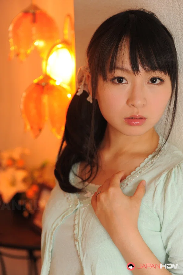 Fully clothed Japanese girl Nozomi Hazuki holds her face firm in printed skirt  - Japanese, Asian, Solo, Non Nude, MILF, Babe, Beautiful, Skirt, Brunette, Skinny  - Photo 2