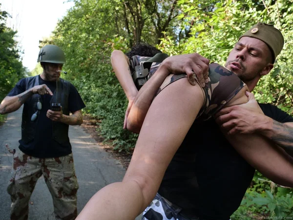 Evil Angel starring Angelo Godshack, Damien Soup, Stacy Bloom Sex Images  - Russian, Threesome, Outdoor, Shorts, Pornstar, Uniform, Pretty, Brunette, PAWG, Reality  - Photo 14