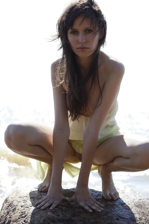 Erotic Beauty performed by Lilli Naked Images  - Beach, Outdoor, Mature, Teen, Cute, Spreading, Glamour, Feet, Pussy, Babe  - Photo 13