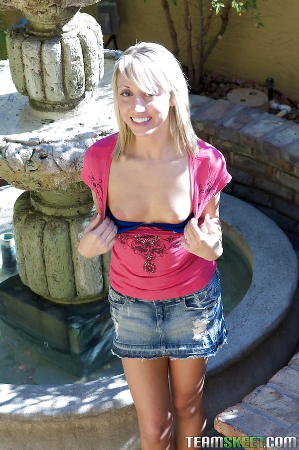 Smiley teenage blonde flashing her small tits and tempting fanny  - Teen, Babe, Ass, Upskirt, Outdoor, Face, Skirt, Tiny Tits, Beautiful, Solo  - Photo 16