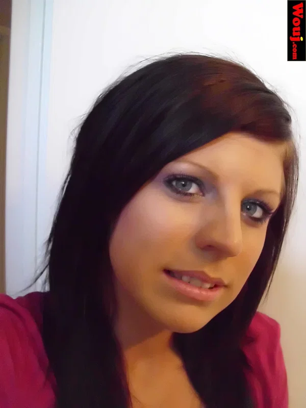 WouJ performed by WouJ Nude Porn Pics  - Amateur, Beautiful, Solo, Brunette, Non Nude  - Photo 5