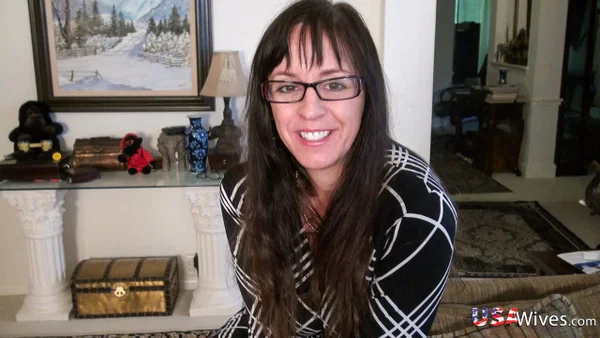 Geeky lady Rose massages her big boobs and toys her vagina on the sofa  - MILF, Saggy Tits, Big Tits, Close Up, Glasses, Big Cock, Handjob, Hairy, Masturbation, Brunette  - Photo 1