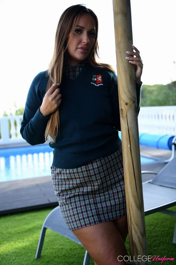 College Uniform featuring Frankie Lain Porn Images  - College, Schoolgirl, Uniform  - Photo 5