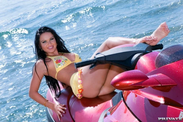 Babe with big tits Cristina Bella gets anal fucked & takes a facial by the sea  - Beach, Outdoor, Pornstar, Petite, Skinny, Ass Fucking, Nipples, Pussy, Cumshot, Legs  - Photo 14
