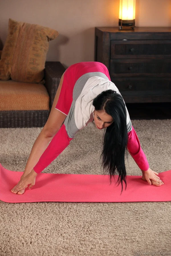 Brunette yoga girl Kerry toys her pussy with vibrator to orgasm on her mat  - Teen, Lesbian, Pornstar, Feet, Legs, Cute, Non Nude, Pussy, Spreading  - Photo 2