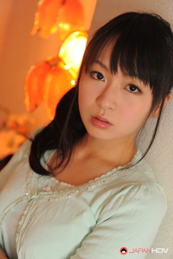Fully clothed Japanese girl Nozomi Hazuki holds her face firm in printed skirt  - Japanese, Asian, Solo, Non Nude, MILF, Babe, Beautiful, Skirt, Brunette, Skinny  - Photo 3