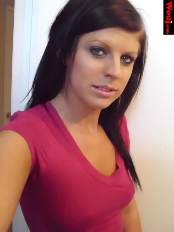 WouJ performed by WouJ Nude Porn Pics  - Amateur, Beautiful, Solo, Brunette, Non Nude  - Photo 7