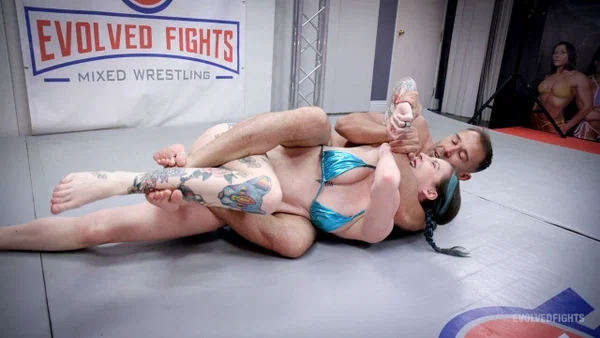 Evolved Fights featuring Nikki Zee, Will Pounder Naked Gallery  - Photo 7