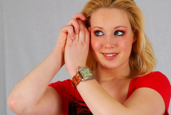 Strawberry blonde Sanne shows off a big Geneva watch during a non-nude scene  - Clothed, Blonde, Non Nude, Skirt, Solo, High Heels, Amateur, Babe, Beautiful  - Photo 11