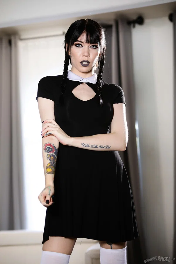 Dark haired Leda Bear frees a man from bondage before a hard fuck commences  - Fetish, Office, Hardcore, Tattoo, Stockings, Reality, Ass, Pussy, Clothed, Shaved  - Photo 3