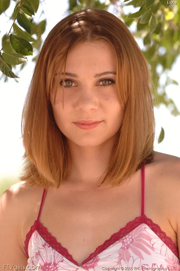 Little amateur babe Libby fingering herself in public and at home  - Sexy, Amateur, Teen, Massage, Cute, Beautiful, Glamour, Babe, Solo, Pretty  - Photo 7