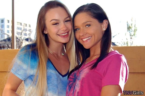 Lesbian teenage beauties Naomi and Zoe strip naked and French kiss  - Teen, Lesbian, Blonde, Clothed, Close Up, Outdoor, Shorts, Kissing, Brunette, Natural Tits  - Photo 1