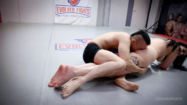 Evolved Fights starring James Bang, Lilith Rae Fox Naked XXX  - Photo 5