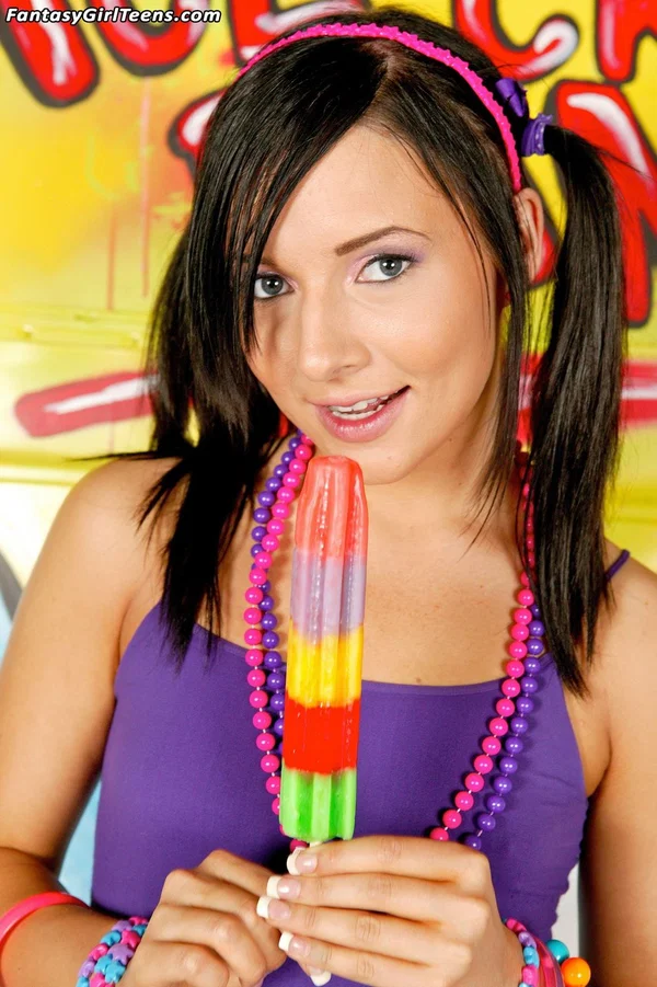 Brunette teen Ashli Orion seduces an ice-cream truck driver and fucks his dick  - Public, Petite, Shorts, Socks, Amateur, Hardcore, Reality, Pigtails, Non Nude, Natural Tits  - Photo 7