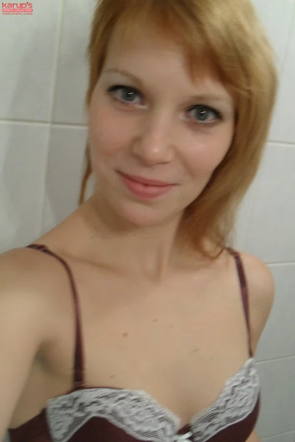 Amateur teen Electra Angel takes a photo of her body while showering herself  - Selfie, Tiny Tits, Bath, Teen, Face, Amateur, Redhead, Close Up, Ass, PAWG  - Photo 2