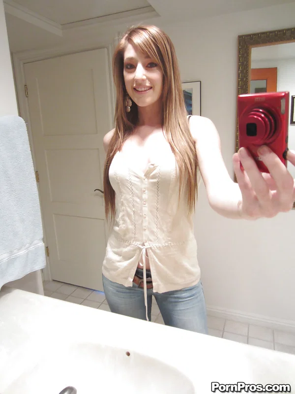 Teenage sweetie Casana Lei stripping and picturing herself  - Selfie, Teen, Bath, Babe, Lingerie, Jeans, Cute, Beautiful, Solo  - Photo 1