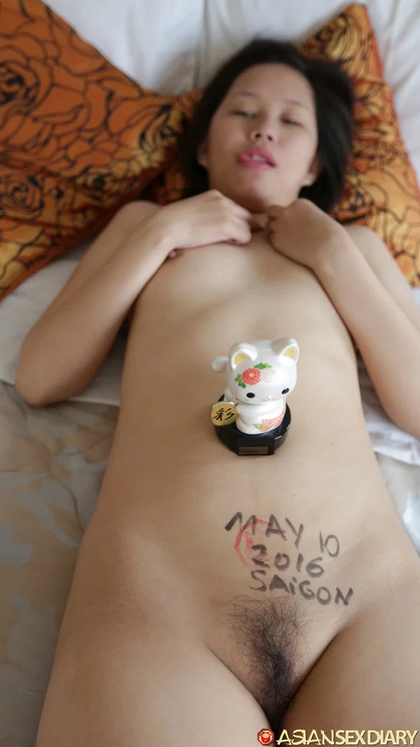 Kinky Asian amateur Yum flaunts her big ass and gets pounded in POV sex  - Mom, Asian, Hairy, Amateur  - Photo 21