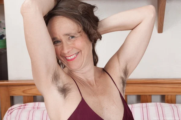Older lady with big tits shows off her really hairy bush for the first time  - Hairy, Mature, Pussy, Amateur, Spreading, Brunette, Big Tits, Close Up, MILF, Ass  - Photo 1