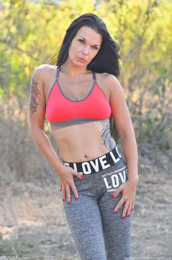 Brunette mature in yoga pants Veronica unveils her amazing big tits outdoors  - Yoga Pants, Sports, Public, MILF, Amateur, Big Tits, Clothed, Sexy, Outdoor, Non Nude  - Photo 12