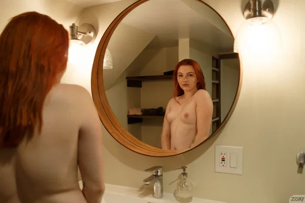 Pretty amateur redhead Rae Frederickson exposes her body and bubble ass  - Wife, Amateur, Non Nude, Babe, Beautiful, Solo  - Photo 13