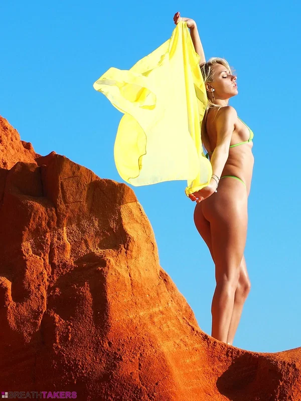 Blonde solo girl Chloe Toy wades into the surf wearing a thong bikini  - Beach, Outdoor, Babe, Bikini, Wet, Ass, Glamour, Model, PAWG, Beautiful  - Photo 1