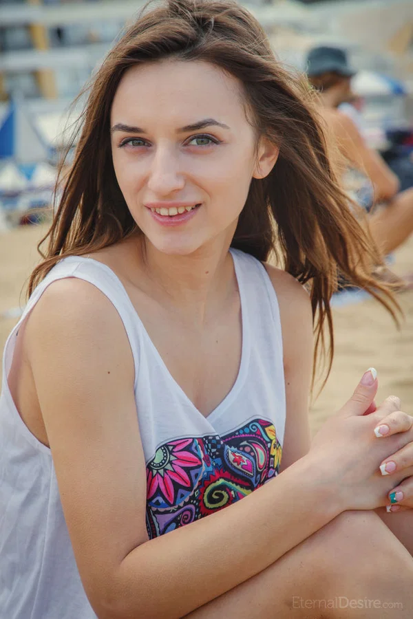 Skinny teen Gloria Sol models totally naked before a beach outing  - Natural Tits, Ukrainian, Nipples, White, Legs, Ass, PAWG, Feet, Pussy, Babe  - Photo 16