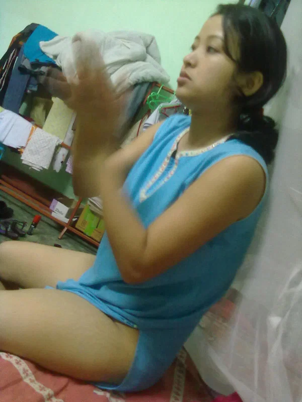 Indian wife changes attire while pleasuring her husband on bed POV style  - Indian, POV, Wife, Clothed, Brunette, Blowjob, Big Cock, Feet, Nipples, Tiny Tits  - Photo 11