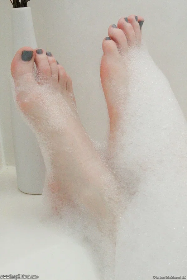 Pale redhead Lucy OHara lathering up her sweet perky tits & toes in the shower  - Bath, Pale, Wet, Redhead, Natural Tits, Feet, Nipples, Big Tits, Close Up, Solo  - Photo 10