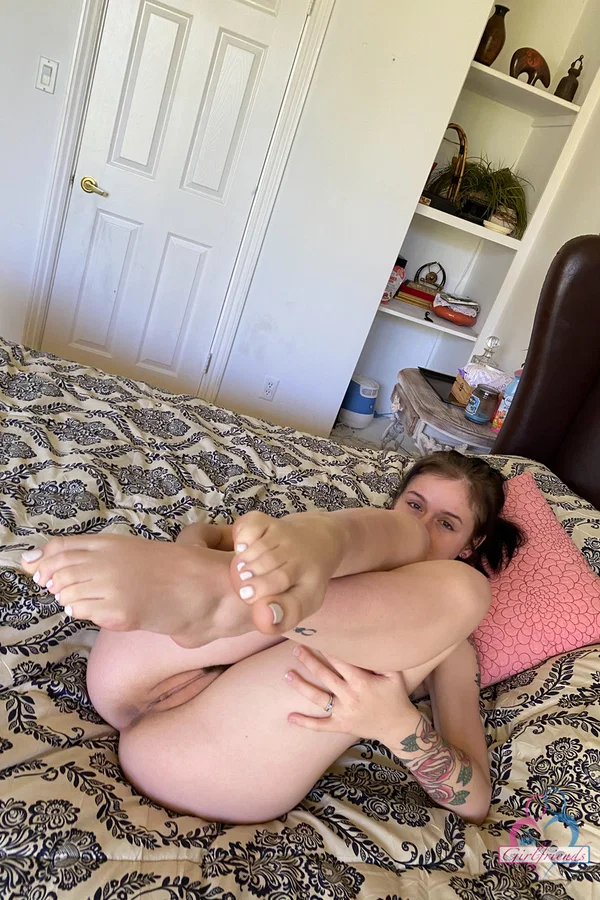 Sexy teen Rosalyn Sphinx shows her shaved pussy & her tight asshole up close  - Amateur, Asshole, Ass, Petite, Natural Tits, Panties, Pussy, Teen, Cute, Beautiful  - Photo 13