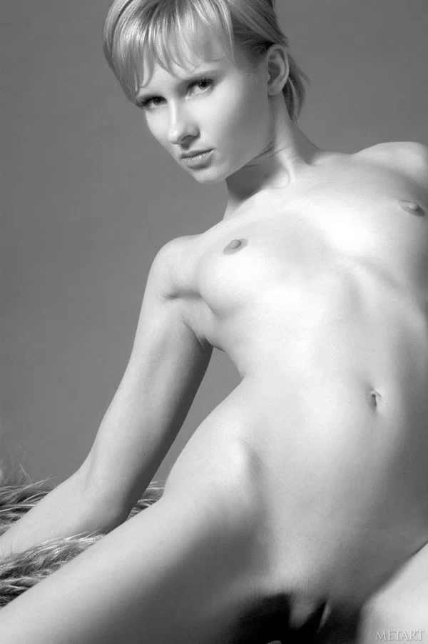 Met Art starring Lena L Porn XXX  - Teen, Blonde, Babe, Cute, Beautiful, Solo, Glamour, Model  - Photo 19