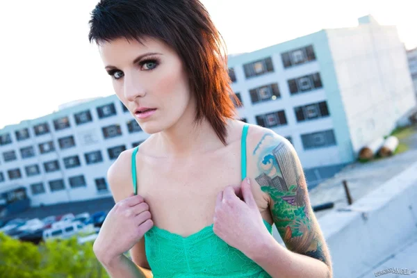 Skinny alt babe with tattooed body exposing tiny tits outdoors on rooftop  - Skinny, Nipples, Tiny Tits, Tattoo, Babe, Outdoor, Clothed, Jeans, Panties, Undressing  - Photo 3