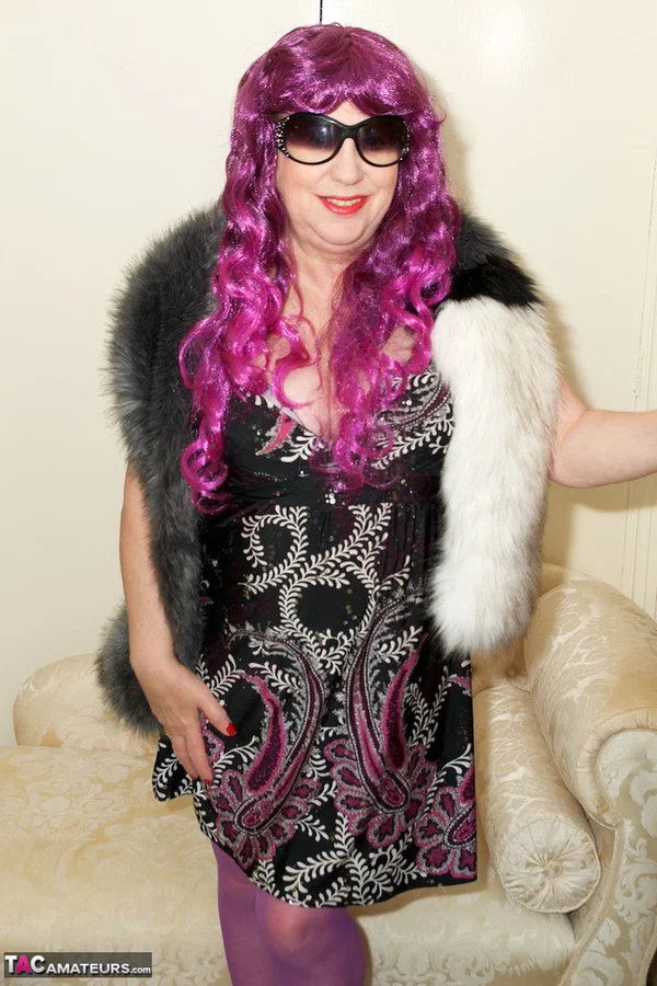 Purple haired hot granny frees saggy boobs & spreads legs to toy in pantyhose  - Granny, Non Nude, Pantyhose, Glasses, Mature, Amateur, European, Spreading, Saggy Tits, Dildo  - Photo 1