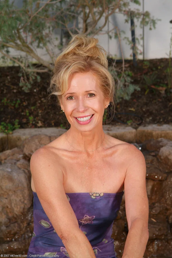Petite MILF Marie-Kelly shows off her beautiful naked body outdoors  - Mature, Amateur, Boots, Blonde, Nipples, Natural Tits, Outdoor, Pussy, Upskirt, Tiny Tits  - Photo 1