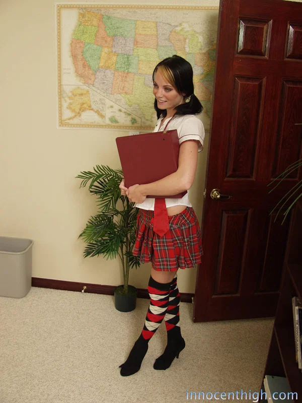 Pigtailed schoolgirl Jaylynn Sins gets done by her teacher in the classroom  - College, Teen, Schoolgirl, Pussy, Blowjob, Spreading, Cute, Cowgirl, Non Nude  - Photo 1
