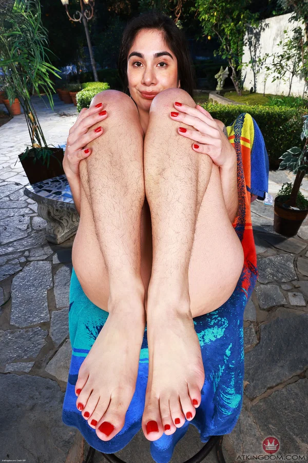 Amateur girl Lucy Sunflower spreads her bush before taking a pee in the backyard  - Mature, Pissing, Hairy, Latina, Amateur, Sexy, Pussy, Spreading, Outdoor, Brunette  - Photo 8