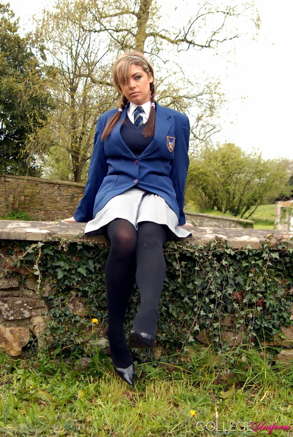 College Uniform performed by Samantha Buxton Hot Pictures  - Schoolgirl, Uniform, College  - Photo 2