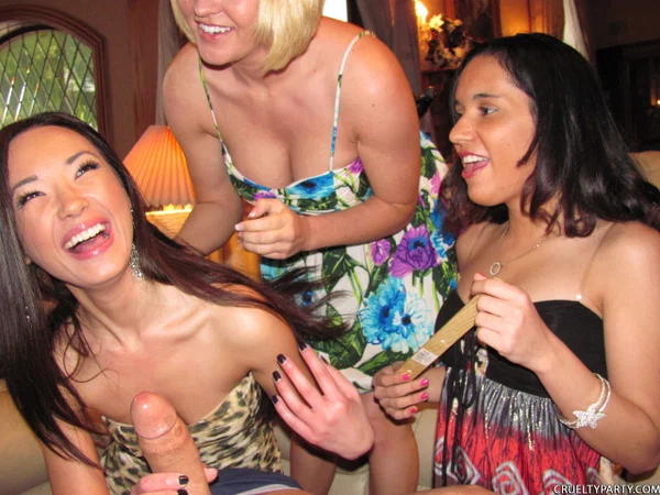Big titted Capri Cavalli & friends enjoy cock sucking & tit jobs at sex party  - Party, German, Korean, MILF, Asian, Blowjob, Natural Tits, Big Tits, Ass Fucking, Cumshot  - Photo 5